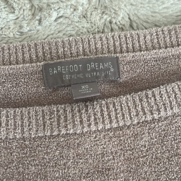 Barefoot Dreams Cozychic sweater - Picture 3 of 5
